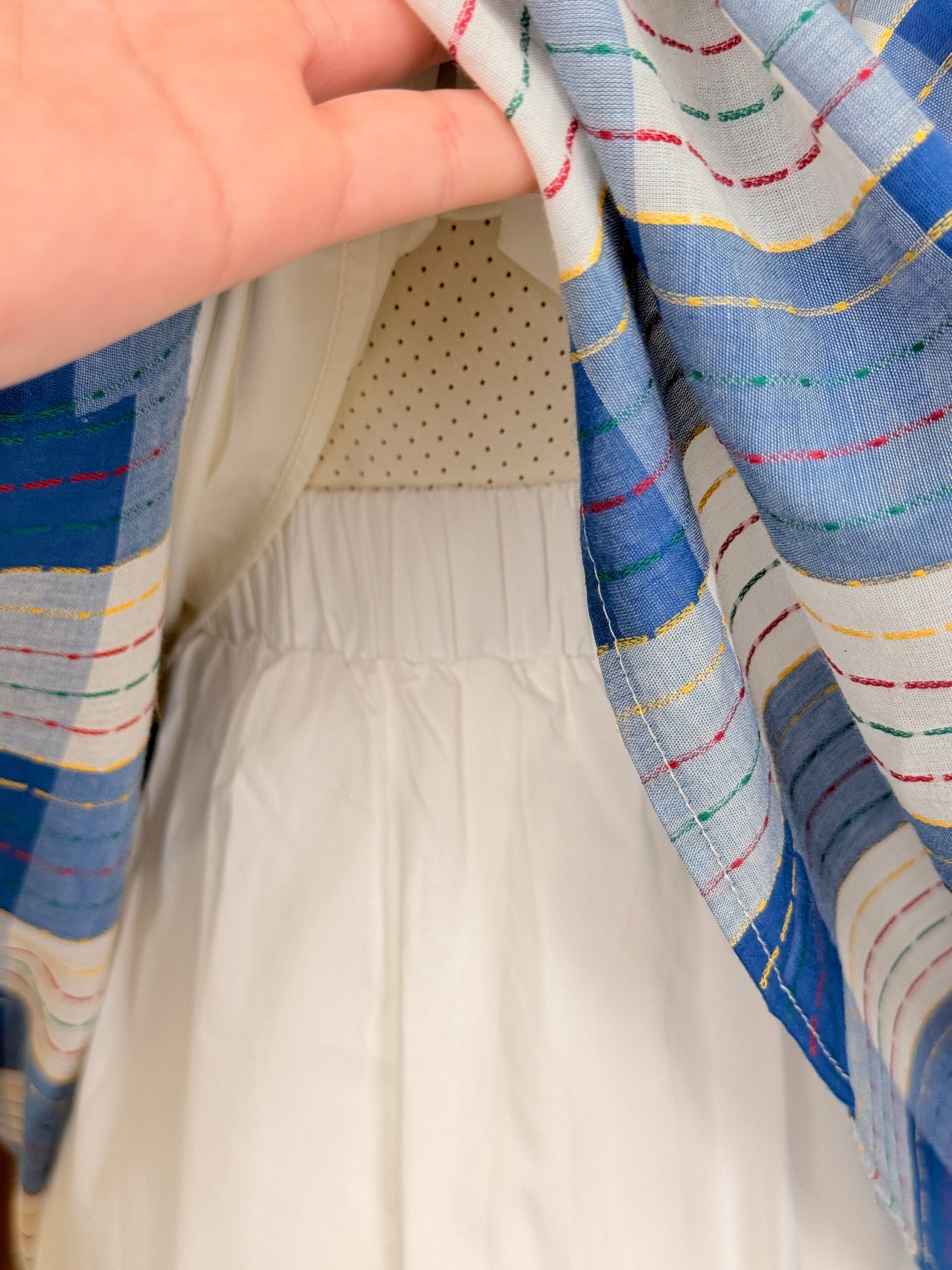 マルチステッチチェックトップス × 刺繍レーススカート セットアップ